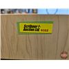 Image 4 : 4-way Maple Melamine Slatwall Pinwheel Merchandiser Tower on Castors (55"H x 36"W x 36"D)
