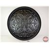 Image 4 : Embossed Tin Wall Décor (Large) (38"Dia)