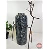 Image 3 : Décor Combo: Iron Deer Vase Holder & Large Ceramic Vase & 3 Small Artificial Potted Plants (Deer Mea