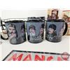 Image 5 : Combo (14pcs) : Duck Dynasty Coffee Cups & Mousepad ; Mancave Sign ; American Expedition Travel Mugs