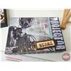 Image 5 : Home Décor Signs (6) w/Plate Holder  (Largest Sign Measures : 9-1/2"H x 9-1/2"W)