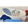 Image 10 : Baby Shower Gift Bundle (13pcs)  : Baby Bath ; Bath Mat ; Wash Clothes ; Bath Toys; Sign ; etc (Baby