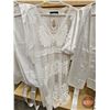 Image 3 : Silk Robes (2) (Size : XS) & Beach Lace Cover Up