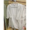 Image 4 : Silk Robes (2) (Size : XS) & Beach Lace Cover Up