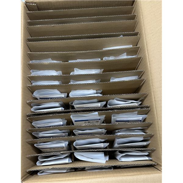 Lot of (35) Omron #E3Z-T81C-GOSRD-CN Photoelectric Switches