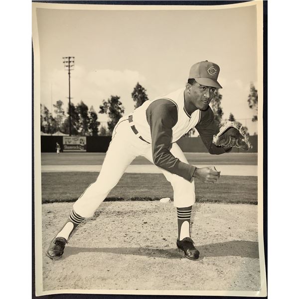 CLEVELAND INDIANS PUBLICITY GLOSSY - LUIS TIANT