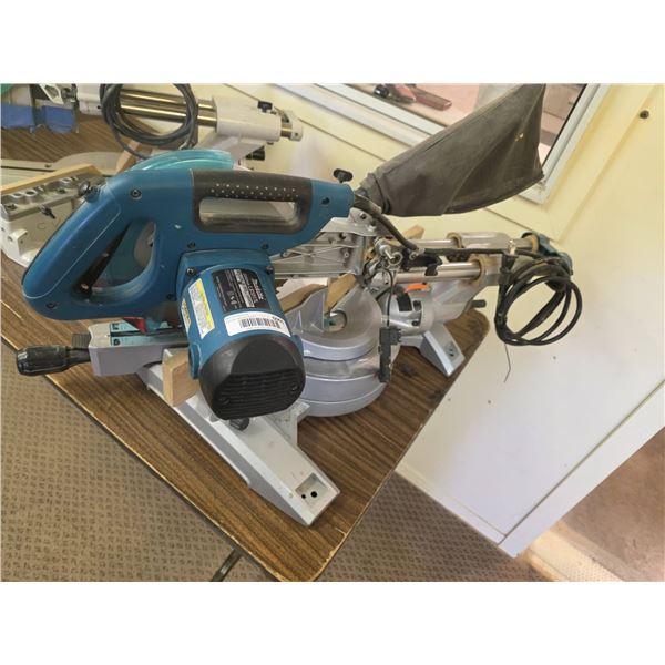 Makita LS1017L 10-Inch Compound Miter Saw with Laser Guide