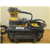 Image 1 : DeWalt DW423 Variable Speed Random Orbital Sander with Storage Case