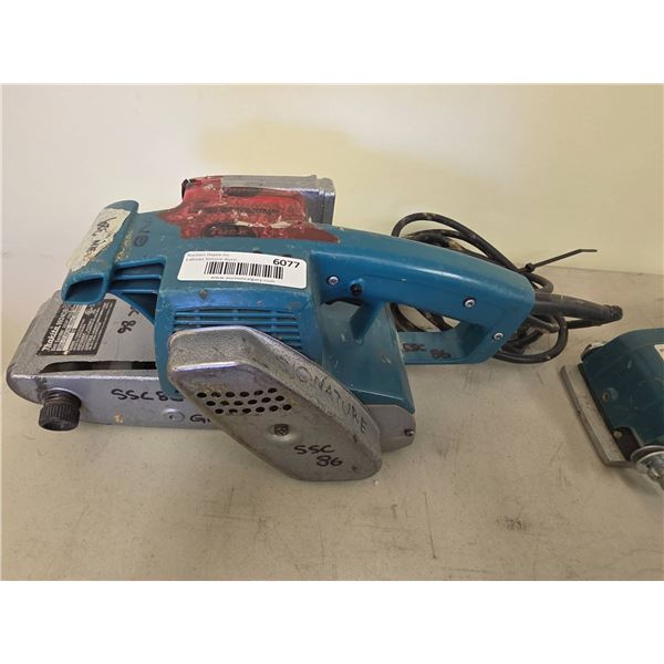 Makita 9924DB Belt Sander, 3-Inch x 24-Inch, 120V, 7.8A