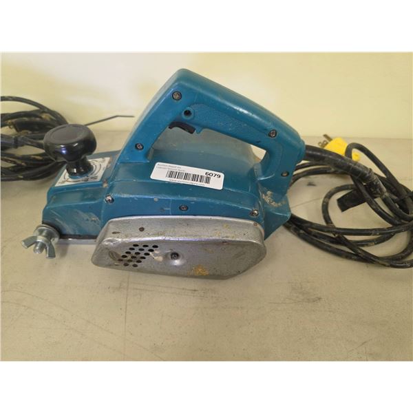 Makita 1900B Electric Planer with Corded Power