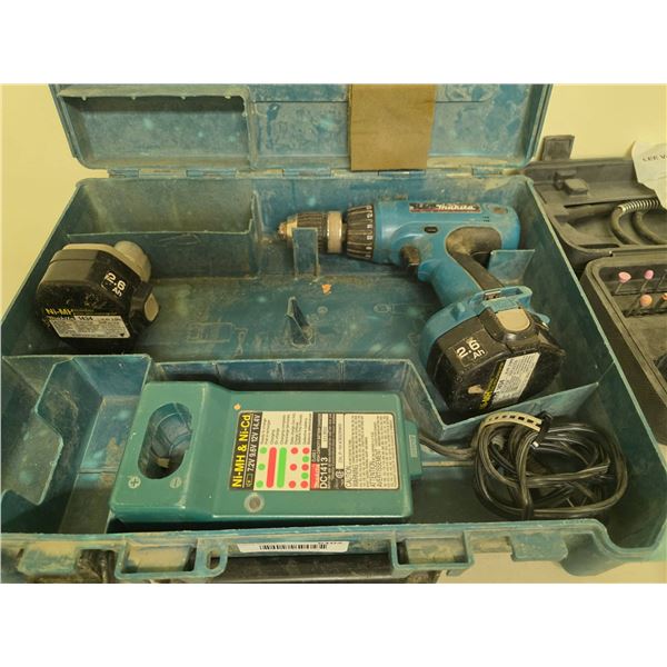 Makita 6337D 14.4V Cordless Drill with Ni-MH Battery Charger and Batteries