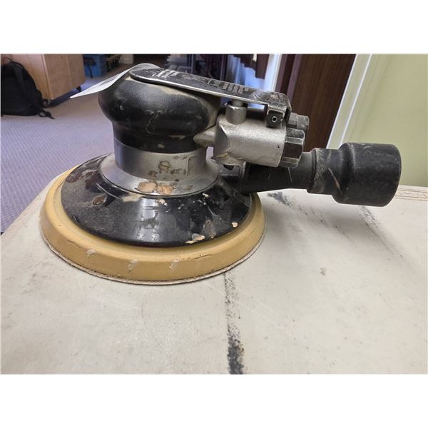AirVantage 27000 RPM Pneumatic Palm Sander with Yellow Sanding Disc