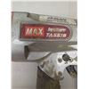 Image 2 : MAX SuperStapler TA551B Pneumatic Stapler