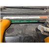 Image 3 : Bostitch Pneumatic Nailer with Hard Case, Model Number N66C