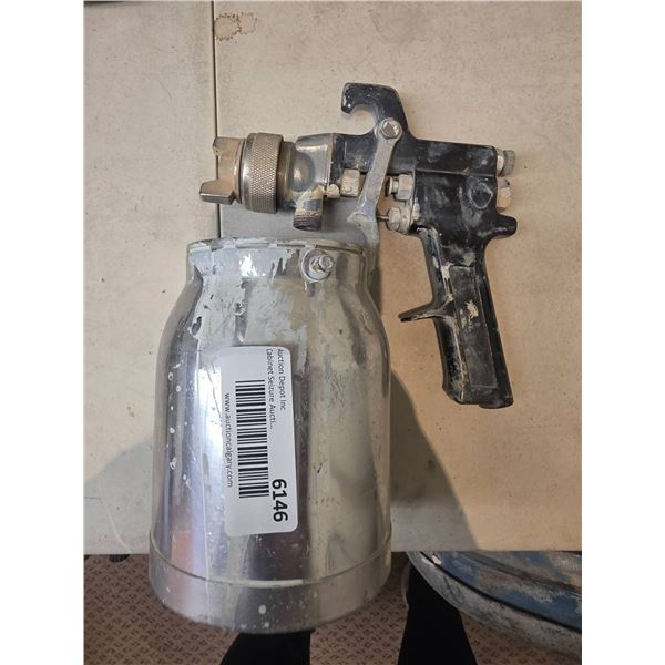 Campbell Hausfeld DH6500 Spray Gun with Serial RS097091