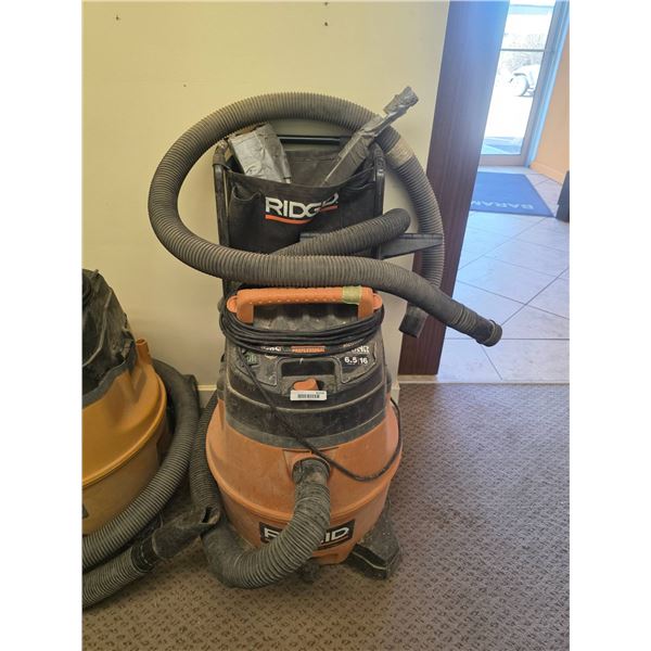 Ridgid WD1636 Professional 16-Gallon Wet/Dry Vacuum with 6.5 Peak HP