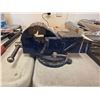 Image 1 : 5-Inch Bench Vise with Swivel Base and Anvil Area