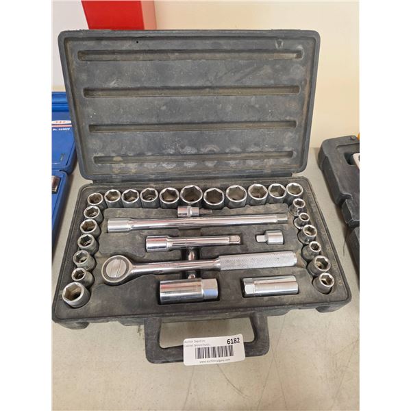 Mechanic’s Socket And Ratchet Set With Carry Case