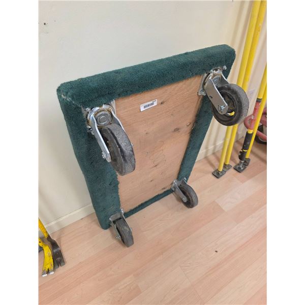 Heavy-Duty Furniture Dolly with Carpeted Surface – 37×24 Inches