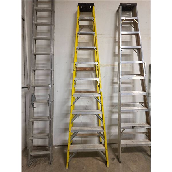 Lite Products Industrial Lite 10 Ft Step Ladder Model No. 9109
