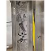 Image 3 : Featherlite Aluminum Ladder Model 2410, 10 ft, CSA Certified