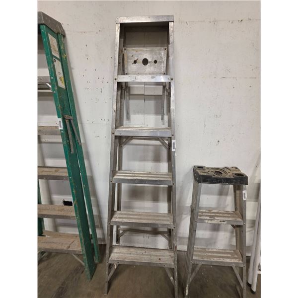 6′ Aluminum Step Ladder with Reinforced Support Hinges