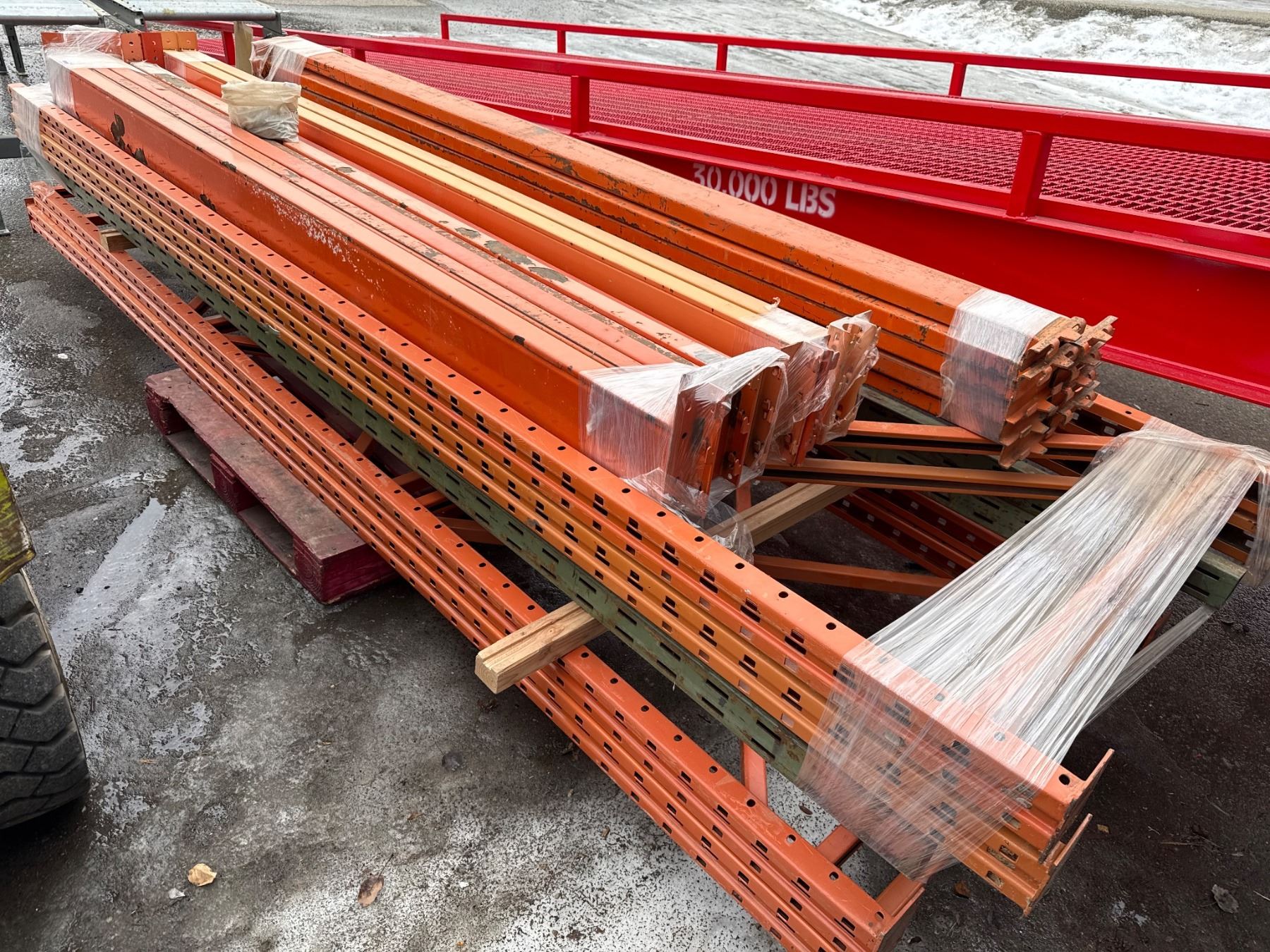 Orange Racking Parts Orange Industrial Pallet Racking Components and Supports