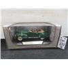 Image 1 : Signature Models 1941 Packard 1:32 Scale Diecast Car