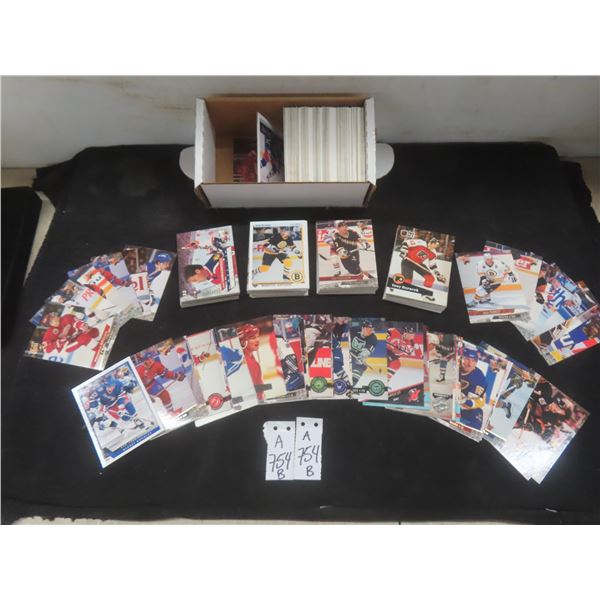 Approximately 440 Hockey Cards