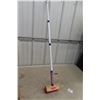 Image 1 : Eight Ender Curling Broom