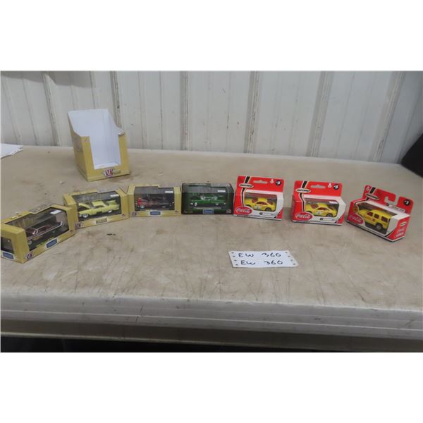 7x 1/64 Die-Cast Cars in Box, M2 and Matchbox