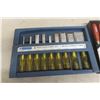 Image 5 : Two Sets of Wood Chisels, Craftsman 4-Piece and Mastercraft 9-Piece
