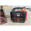 Image 2 : Motomaster Eliminator 700A Portable Booster Pack