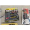 Image 5 : Snake Light, Crank Light, Floodlight, Shelf Brackets, Peg Board