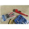Image 6 : Pliers, Cutters, Vice Grips, Pipe Wrench, Mostly New