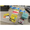 Image 5 : 5 Staplers and Quantity of Staples