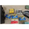 Image 6 : 5 Staplers and Quantity of Staples