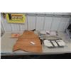 Image 1 : Two New Tool Pouches With Apron, Safety Vest, and Gloves