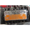 Image 4 : Craftsman Power Circular Saw With Three New Extra Blades and Metal Case