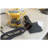 Image 3 : New DeWalt D26441 1/4 Sheet Palm Grip Power Sander