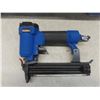 Image 8 : Campbell Hausfeld Air Framing Nailer, Brad Nailer, Finishing Nailer w/ case & manuals
