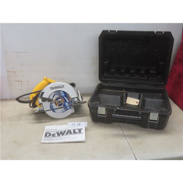 DeWalt 7 1/4" Circular Saw With Case, Model DW362