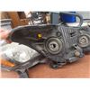 Image 5 : Two Headlights for 2009 Honda Accord With Seat Covers