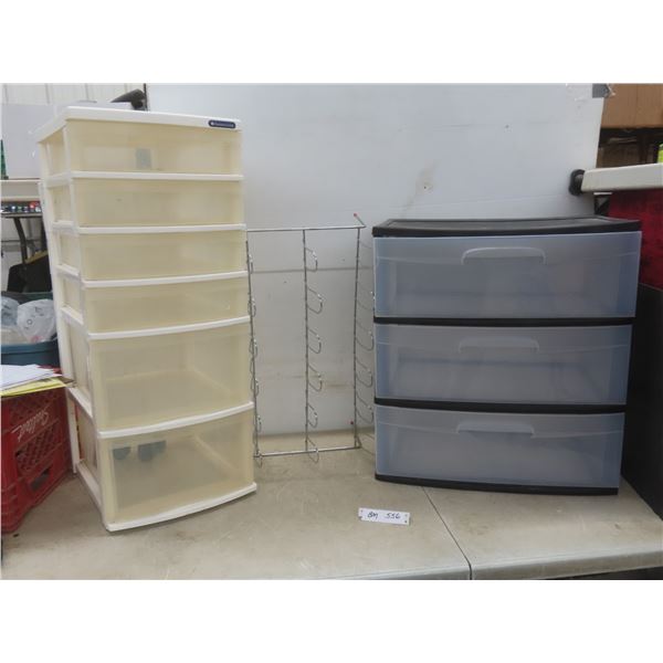 2 Plastic Organizers & Shoe Rack