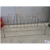 Image 7 : 2 Plastic Organizers & Shoe Rack