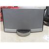 Image 2 : Bose Speaker With iPod Dock, Power Cord, Case And Remote