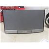 Image 4 : Bose Speaker With iPod Dock, Power Cord, Case And Remote
