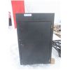 Image 6 : Shop Wood Stove Measuring 30" x 32" x 19"