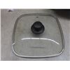 Image 6 : Toastmaster Electric Frying Pan and Antique Toaster