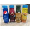 Image 7 : SodaStream Machine With Partial and Full CO2 Cartridges, Containers And Soda Syrups, Working
